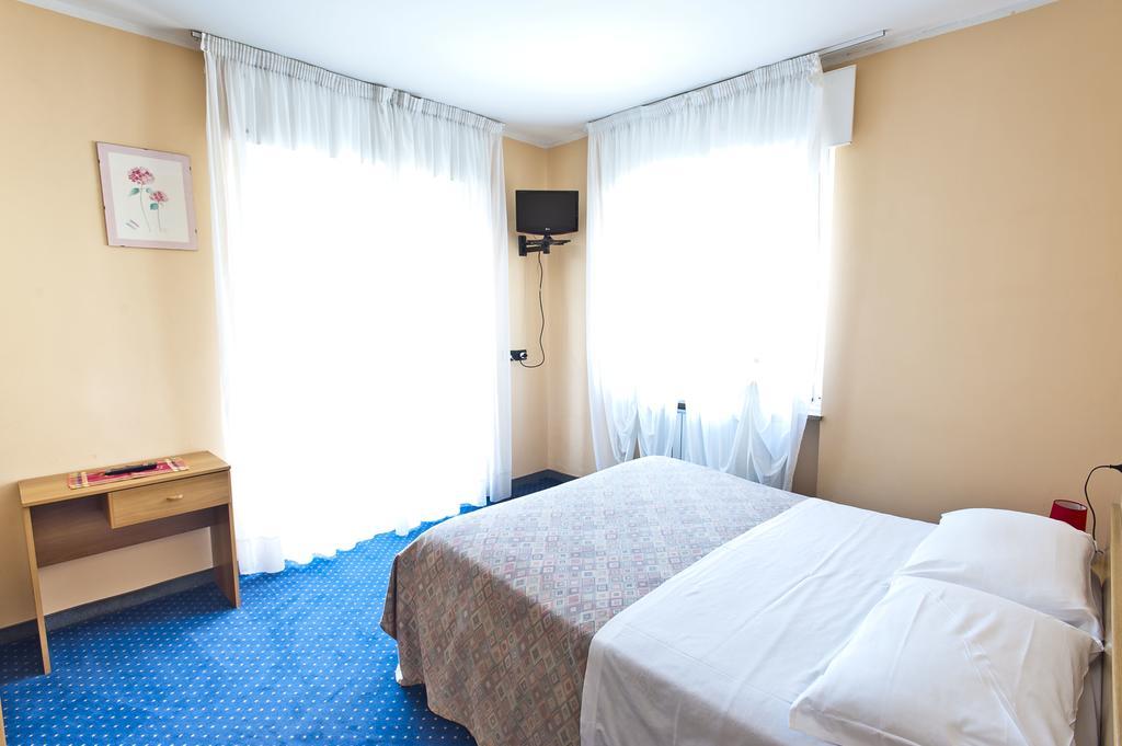 Hotel Rubino Nago Extérieur photo