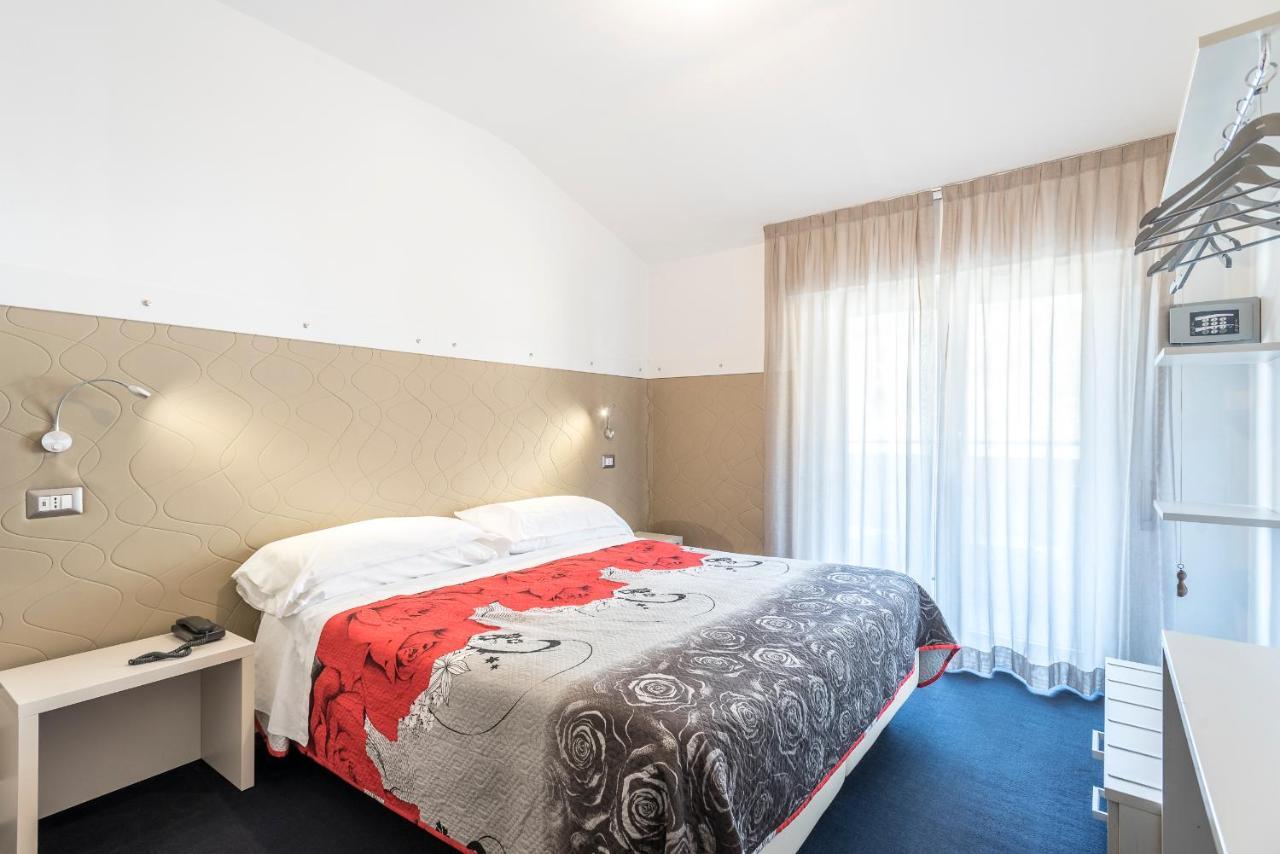 Hotel Rubino Nago Extérieur photo